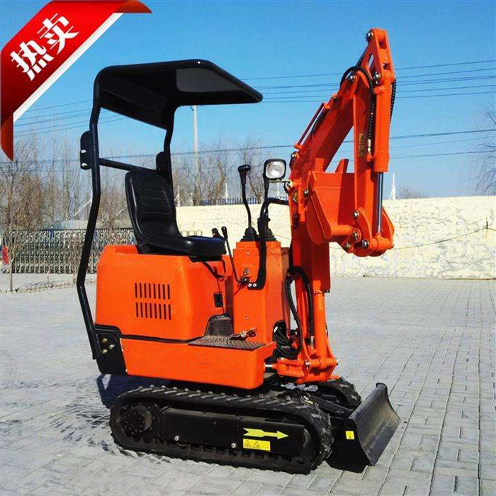 輪式小型挖掘機(jī)操作 輪式小型挖掘機(jī)操作