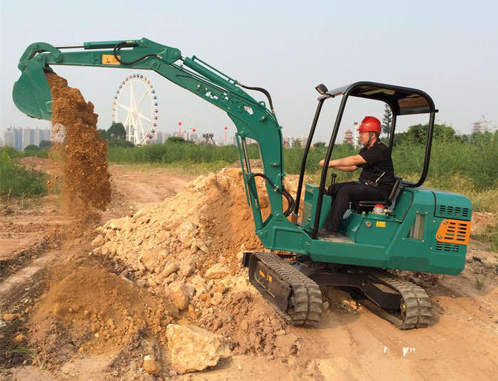 小型挖掘機(jī)操作方法 小型挖掘機(jī)操作方法