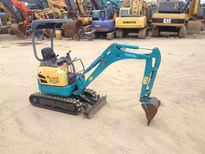 小挖機的保養 小挖機的保養